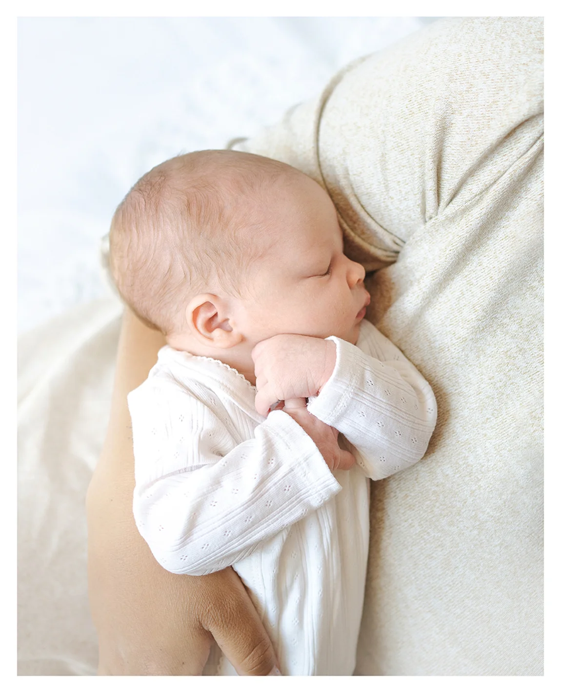 newborn-photoshoot-2.jpg